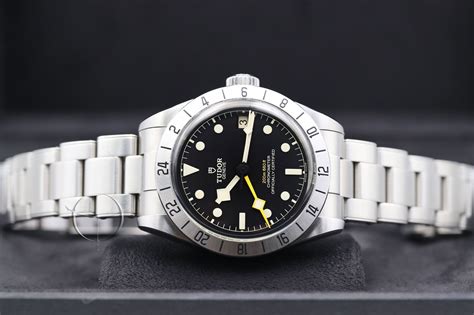 tudor black bay pro usato